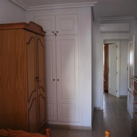 Apartment En Primera Linea De Playa, Con Vistas A La Playa Y Con Wifi